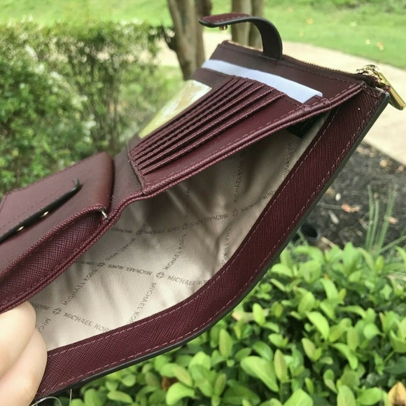 Michael Kors Jet Set EW LG leather Bag Wallet set - Picture 7 of 7